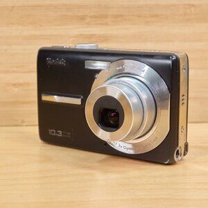Kodak Easyshare M1063 10.3 MP Digital Camera with 3xOptical Zoom, black